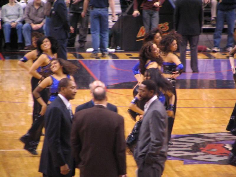 Raptors - 02.04.2005 301.jpg